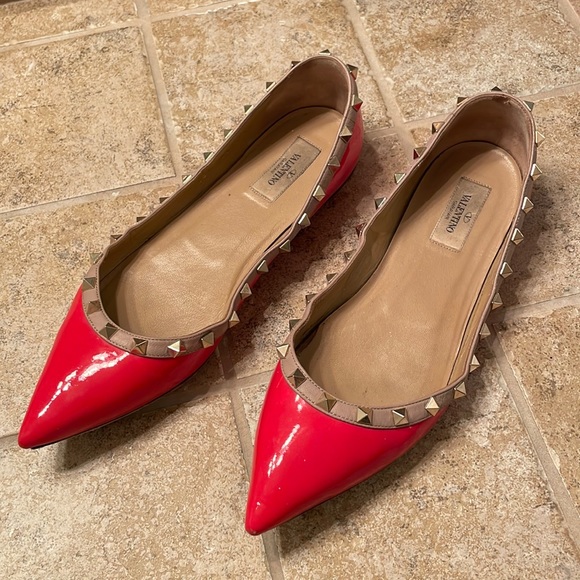 Valentino Garavani Shoes - Valentino Rockstud flats